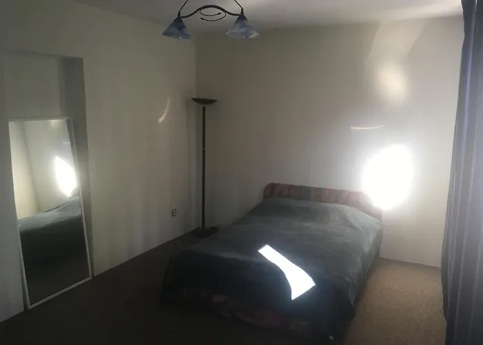 Parking Nocleghause Πανσιόν Πόζναν